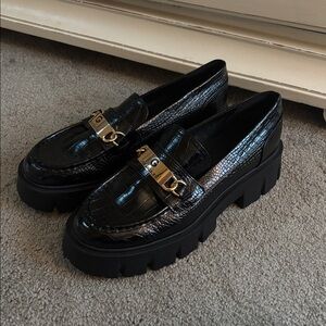 GBG Los Angeles Collie Platform Loafer, Size 10